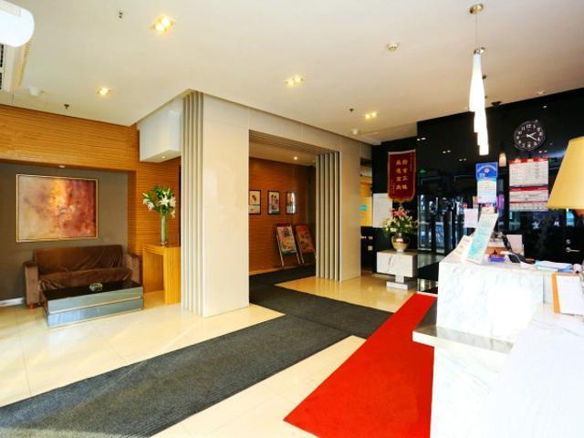 Jinjiang Inn Jilin Train Station West Square Екстериор снимка